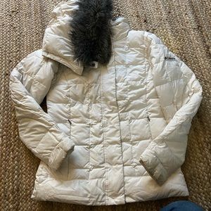 White Columbia Coat sz am